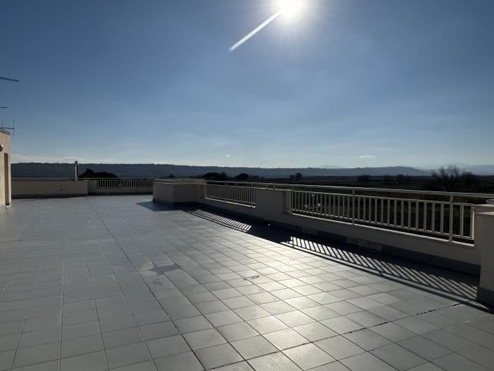 Image No.30-2 Bed Apartment for sale