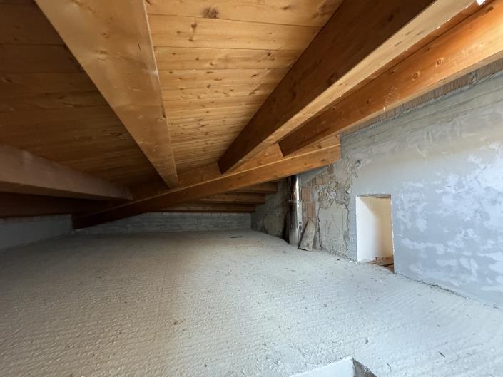 Image No.24-3 Bed Country House for sale