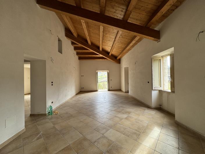 Image No.38-3 Bed Country House for sale