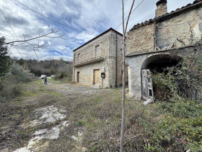 Image No.46-3 Bed Country House for sale