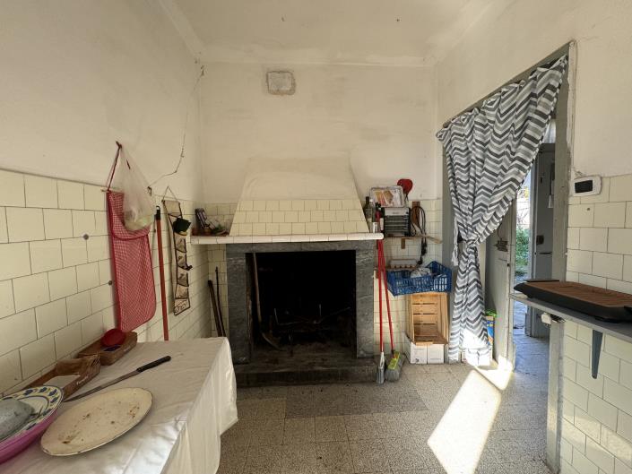 Image No.7-3 Bed House for sale