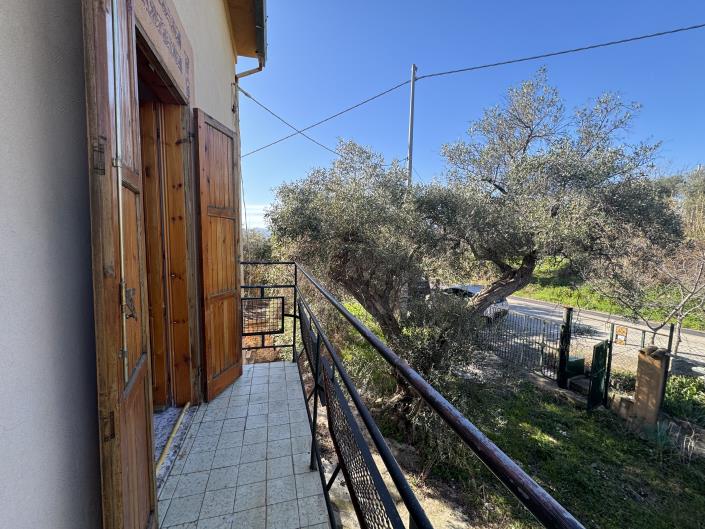 Image No.28-3 Bed House for sale