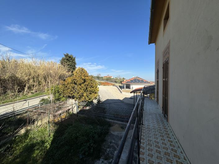 Image No.30-3 Bed House for sale