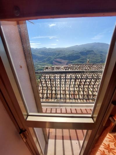 Image No.42-4 Bed Townhouse for sale