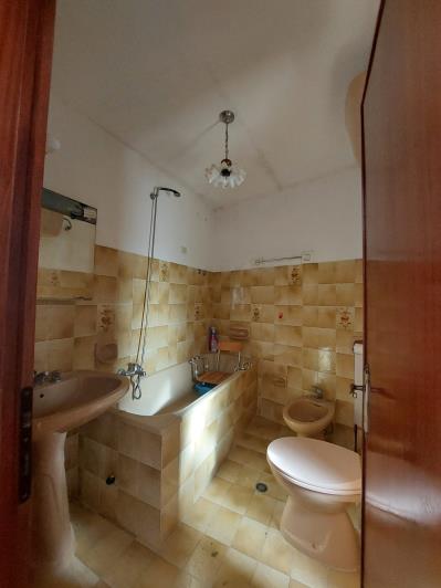 Image No.33-4 Bed Townhouse for sale