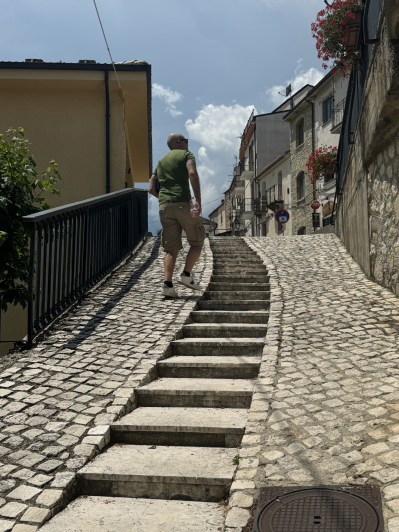 Image No.50-2 Bed Townhouse for sale