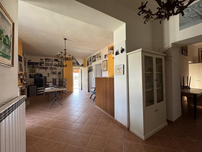 Image No.7-6 Bed Villa for sale