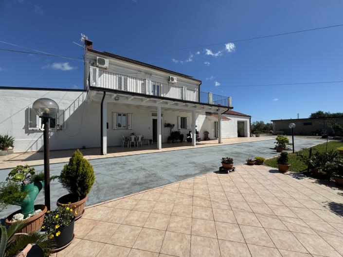 Image No.24-Villa / Détaché de 3 chambres à vendre à Scerni