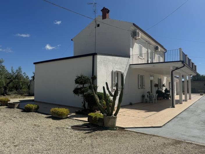 Image No.45-Villa / Détaché de 3 chambres à vendre à Scerni