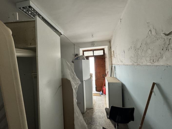 Image No.3-2 Bed Townhouse for sale