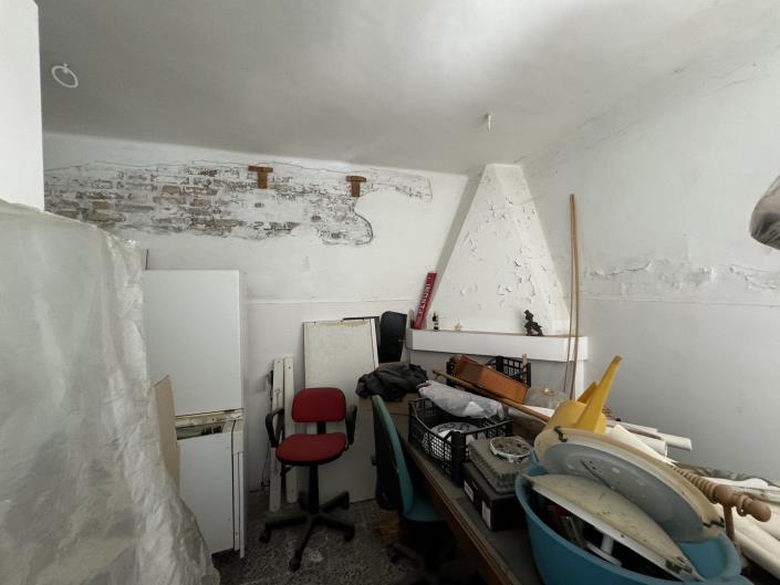 Image No.5-2 Bed Townhouse for sale