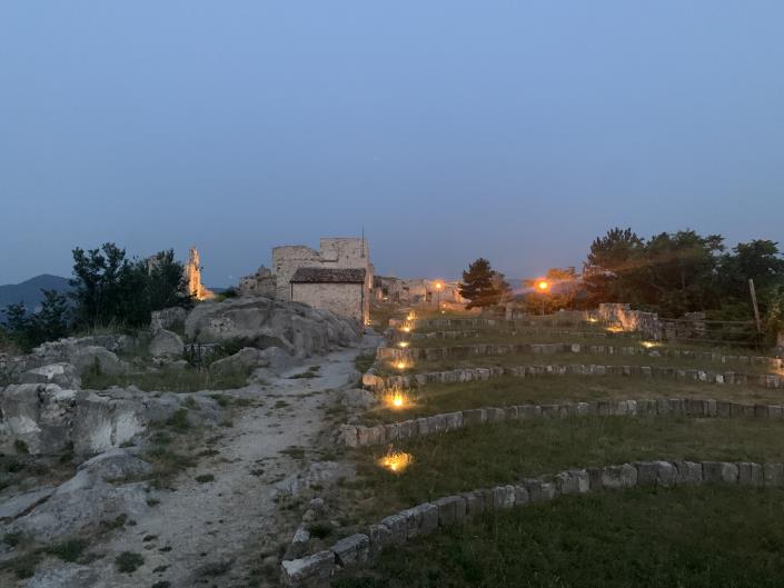 Image No.31-2 Bed Townhouse for sale