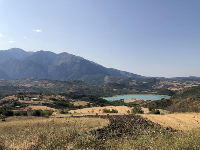 Image No.37-2 Bed Townhouse for sale