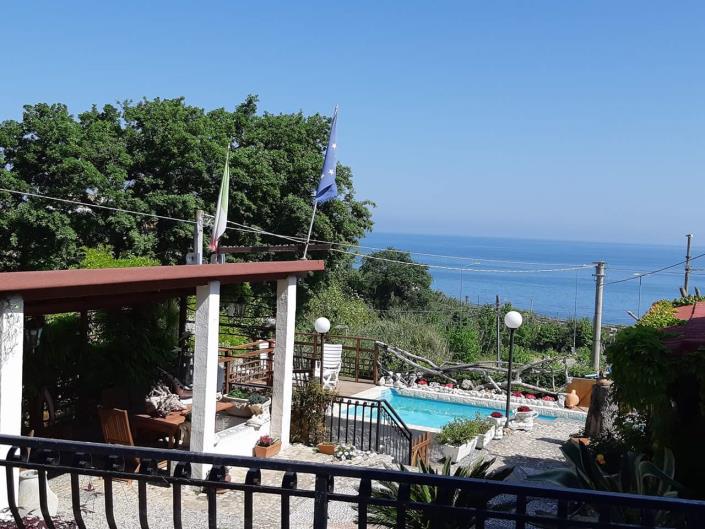 Image No.9-4 Bed Villa for sale