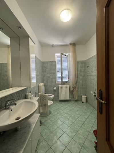 Image No.32-6 Bed Villa for sale