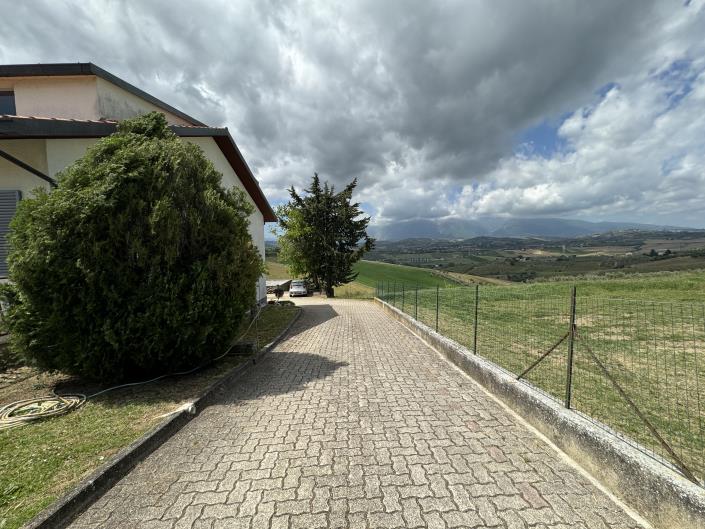 Image No.45-6 Bed Villa for sale