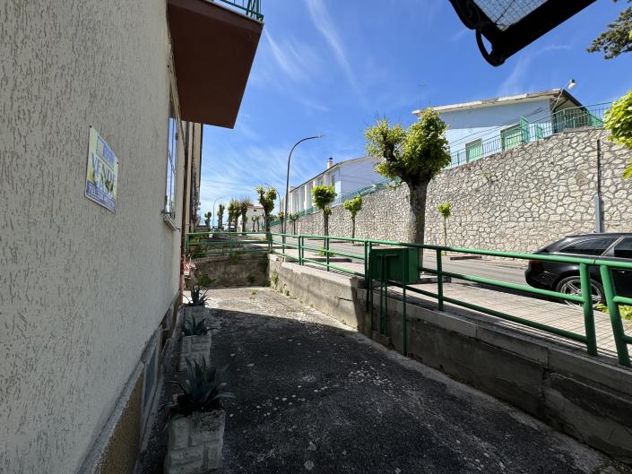 Image No.39-2 Bed Apartment for sale