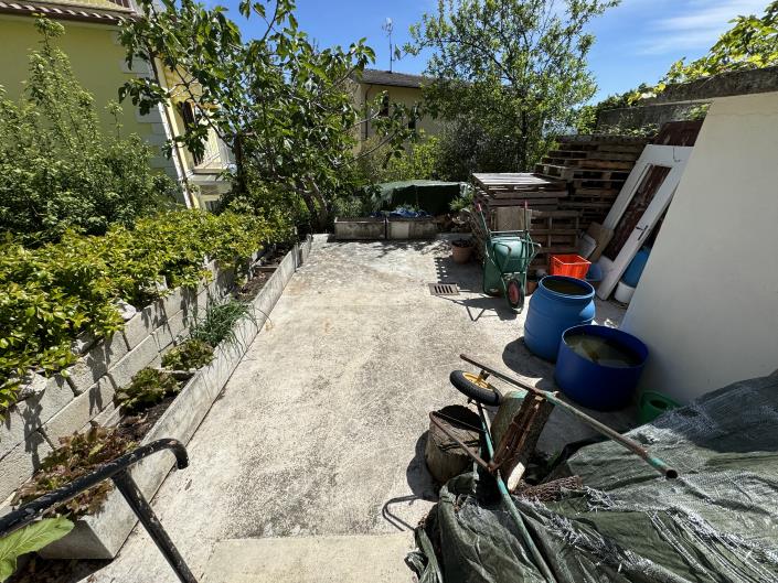 Image No.44-2 Bed Apartment for sale