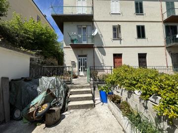 20240428_102301457_iOS