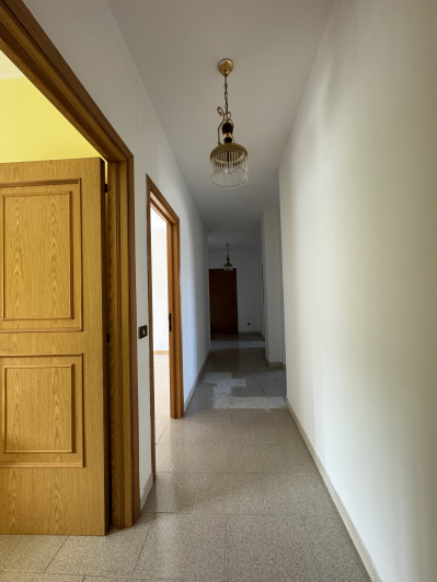 Image No.12-3 Bed Villa for sale