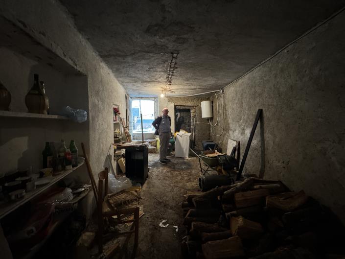 Image No.37-1 Bed Townhouse for sale