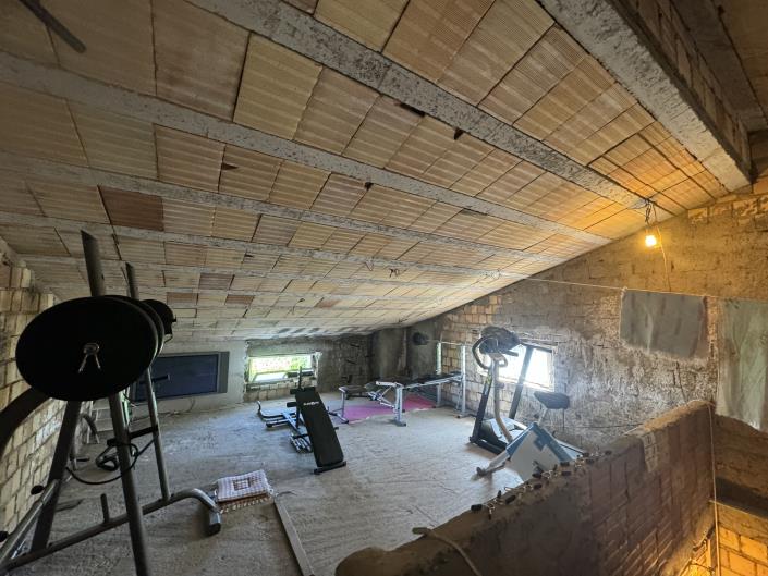 Image No.35-3 Bed Farmhouse for sale