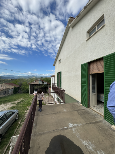 Image No.21-3 Bed Farmhouse for sale