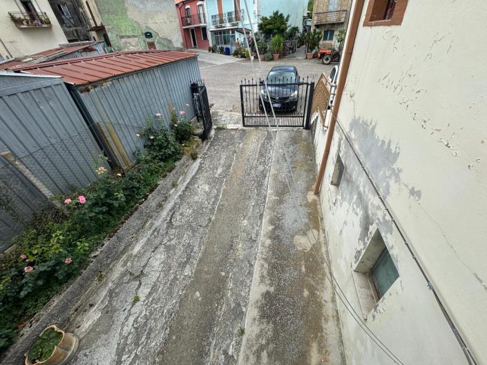 Image No.17-2 Bed Village House for sale