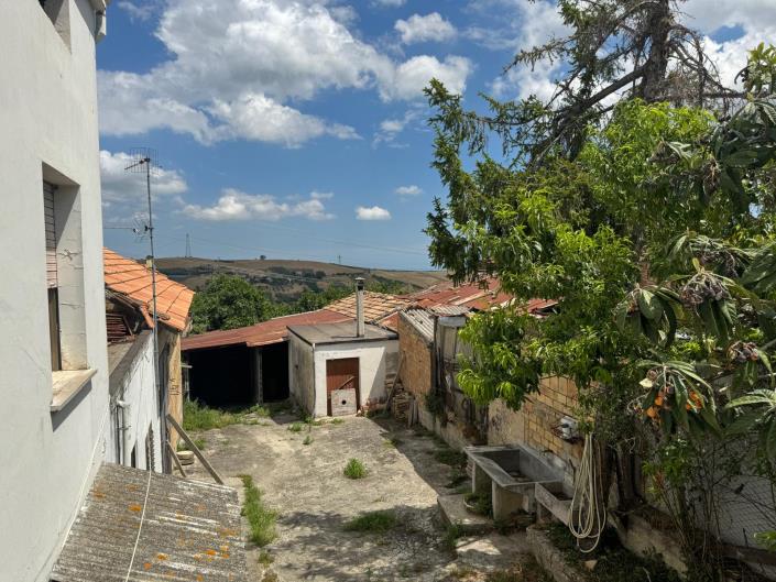 Image No.20-2 Bed Village House for sale