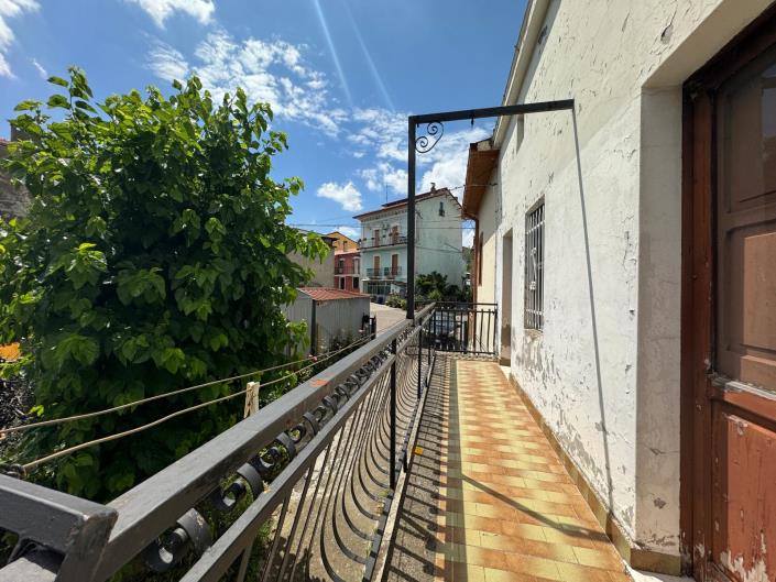 Image No.21-2 Bed Village House for sale