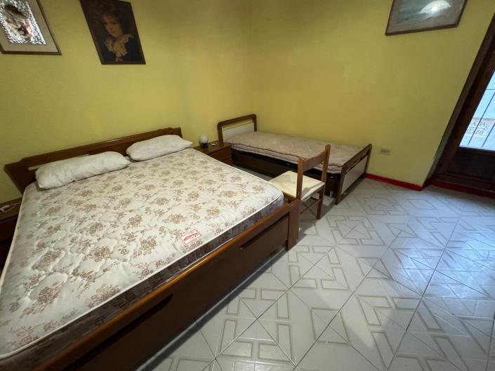 Image No.17-2 Bed Townhouse for sale