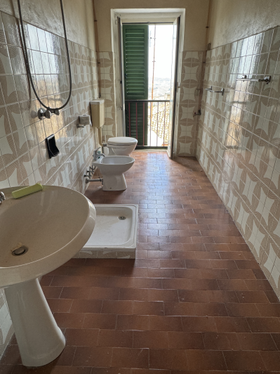 Image No.45-4 Bed Townhouse for sale