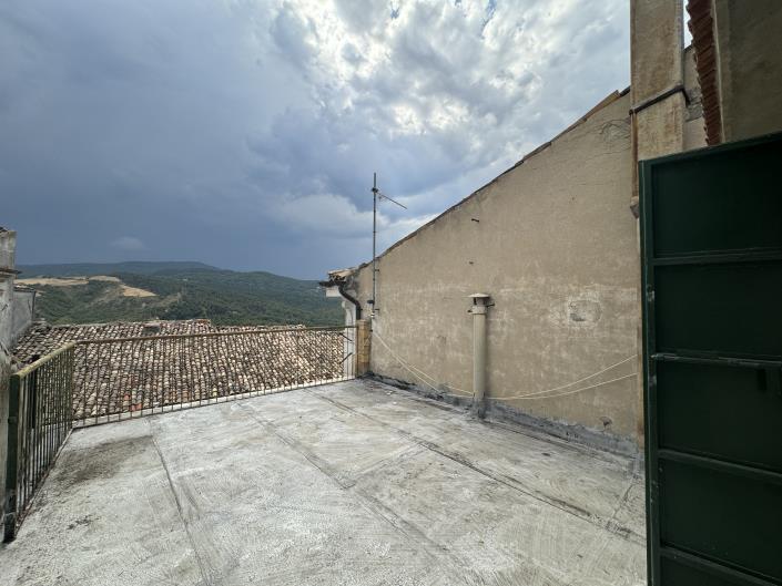 Image No.42-4 Bed Townhouse for sale