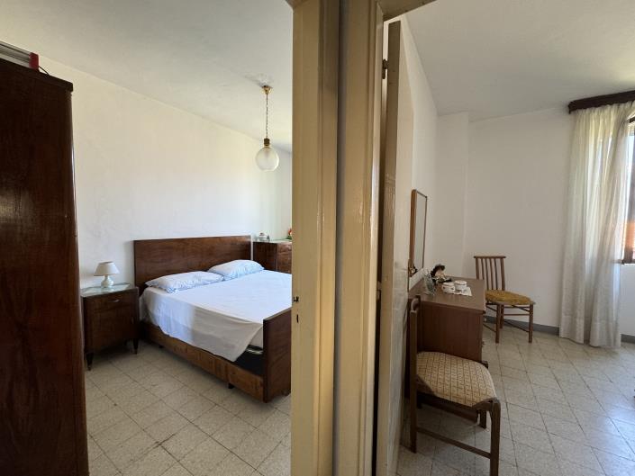 Image No.15-2 Bed Apartment for sale