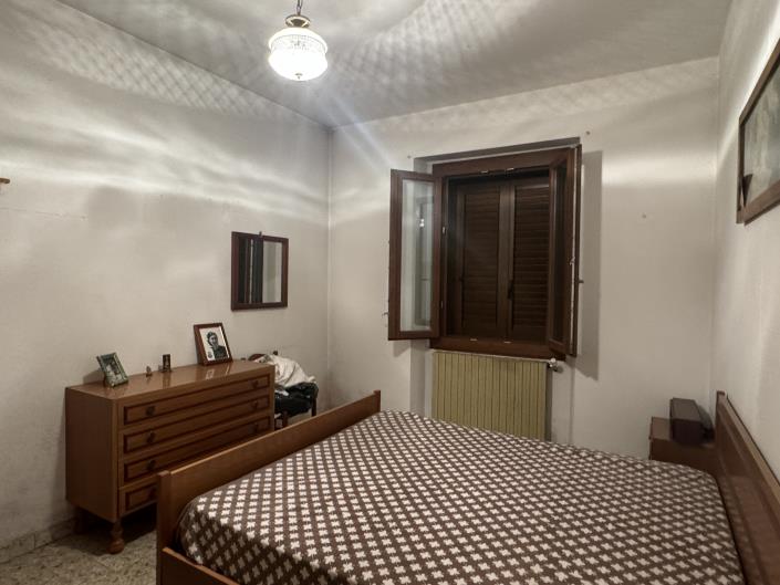 Image No.21-2 Bed Apartment for sale