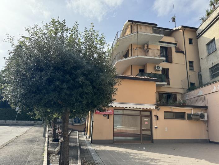 Image No.29-2 Bed Apartment for sale