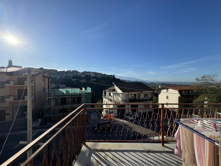 Image No.23-4 Bed Apartment for sale