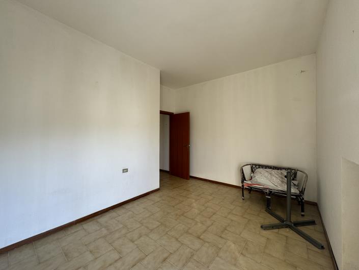 Image No.16-4 Bed Apartment for sale