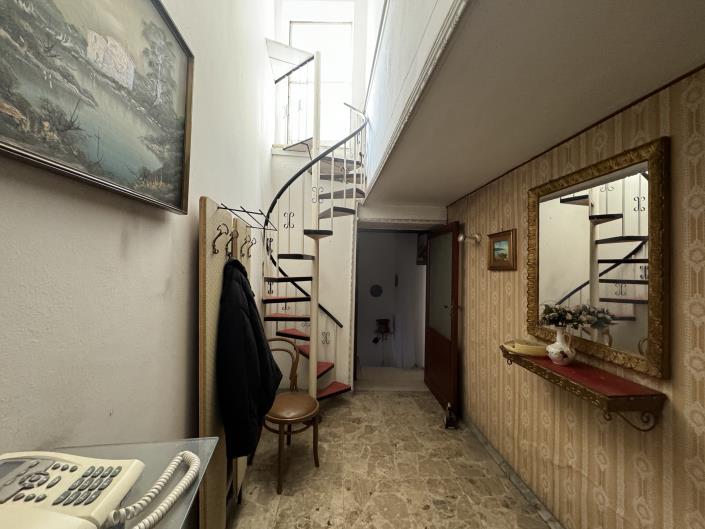 Image No.13-3 Bed House for sale