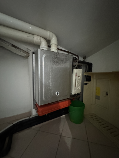 Image No.45-3 Bed Townhouse for sale