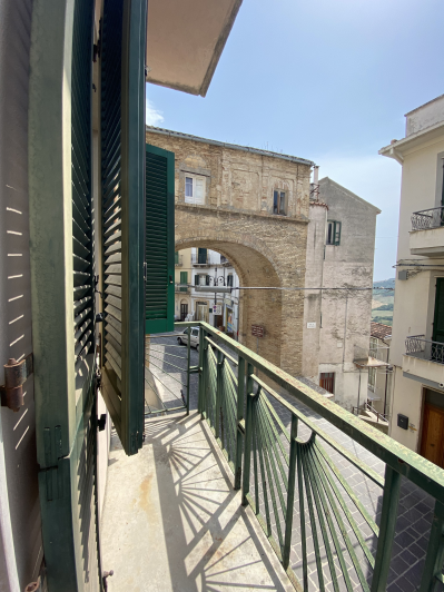 Image No.44-3 Bed Townhouse for sale