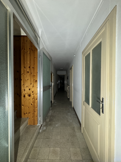 Image No.10-5 Bed Townhouse for sale