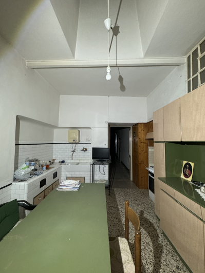 Image No.7-5 Bed Townhouse for sale