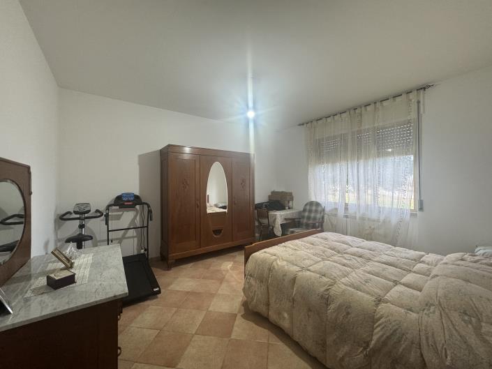 Image No.27-4 Bed Villa / Detached for sale