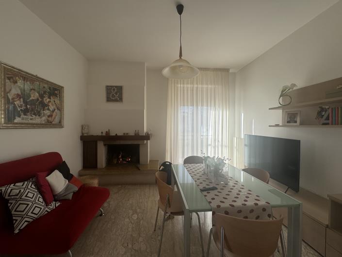 Image No.17-4 Bed Villa / Detached for sale