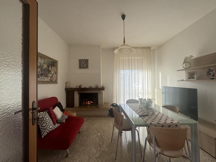 Image No.18-4 Bed Villa / Detached for sale