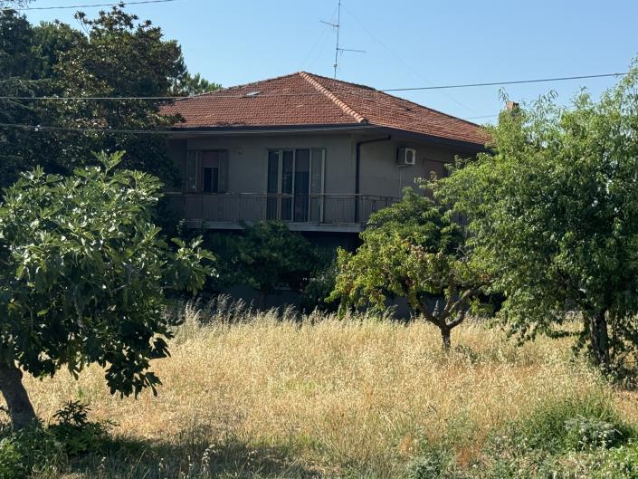 Image No.60-4 Bed Villa / Detached for sale