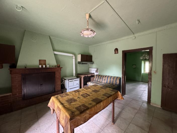 Image No.12-Propriété de pays de 4 chambres à vendre à Tornareccio