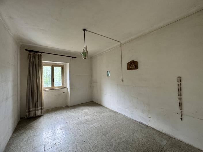 Image No.27-Propriété de pays de 4 chambres à vendre à Tornareccio