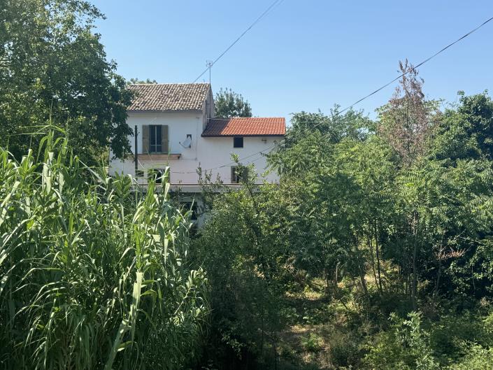 Image No.60-Propriété de pays de 4 chambres à vendre à Tornareccio